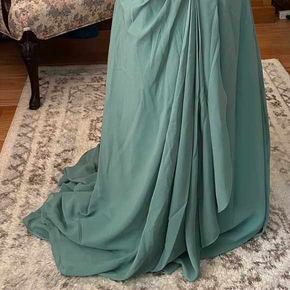 Exquisite Lace Wedding Dress in Soft Blue - Picture 4 of 10